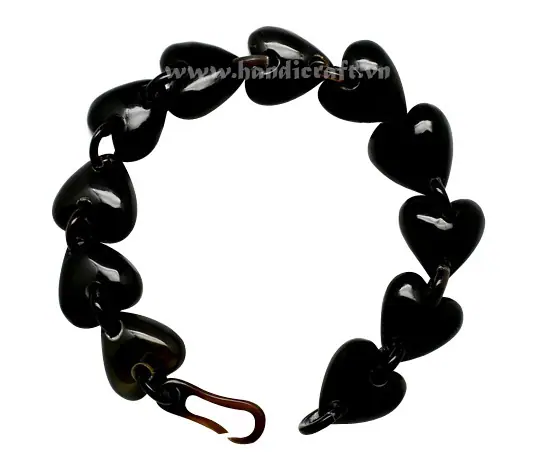 Solid Horn Bangle Bracelet with Heart Shape HD00091, handmade buffalo horn jewelry