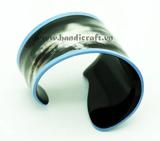 Horn Cuff Bracelet with Lacquer HD00460, handmade buffalo horn jewelry