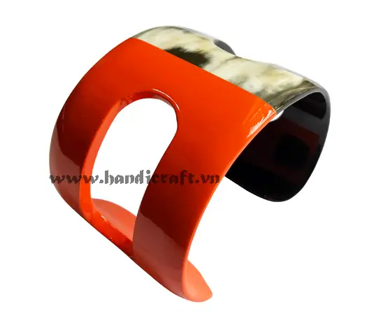 Cuff Horn Bracelet with Lacquer HD00504, handmade buffalo horn jewelry