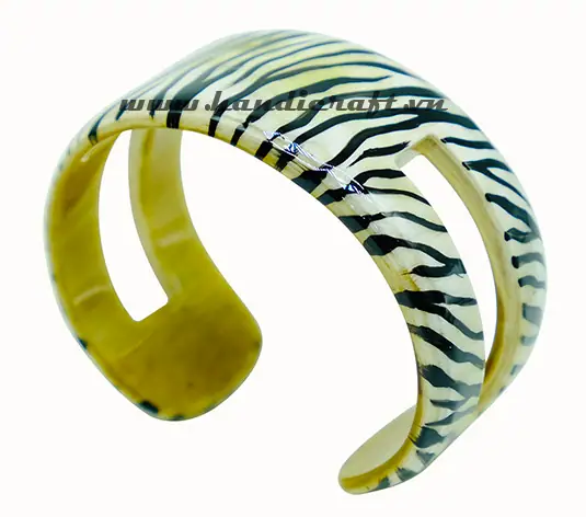 Horn & Lacquer Bracelet HD00541, handmade buffalo horn jewelry