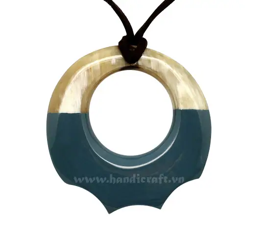 Horn & Lacquer Pendant HD20044, handmade buffalo horn jewelry