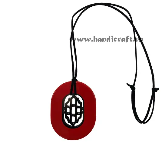 Horn & Lacquer Pendant HD20200, handmade buffalo horn jewelry