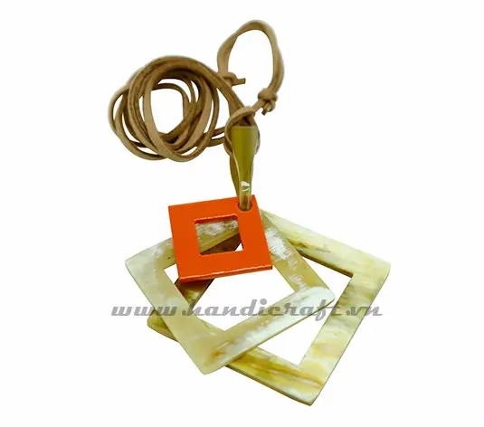 Horn & Lacquer Pendant HD20287, handmade buffalo horn jewelry