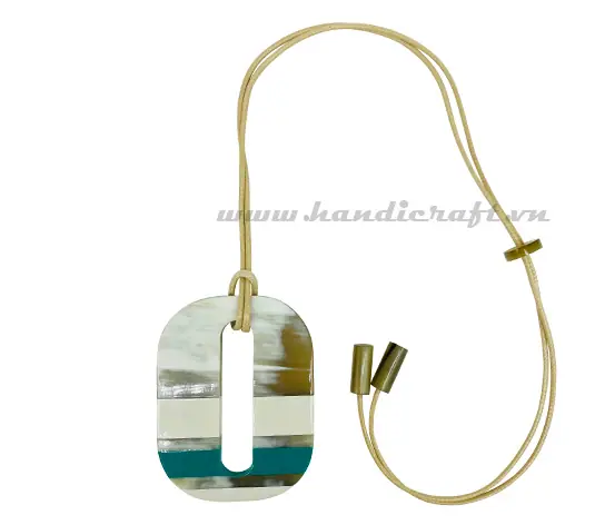 Horn & Lacquer Pendant HD20301, handmade buffalo horn jewelry