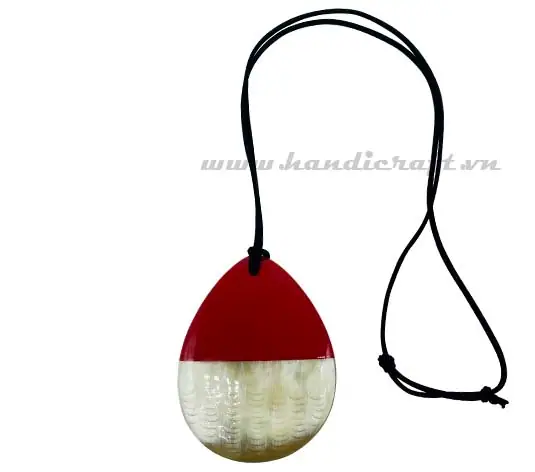 Horn & Lacquer Pendant HD20310, handmade buffalo horn jewelry