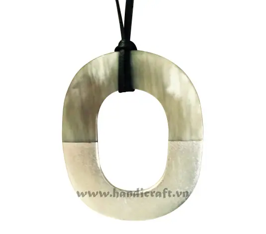 Horn & Lacquer Pendant ID3052, handmade buffalo horn jewelry